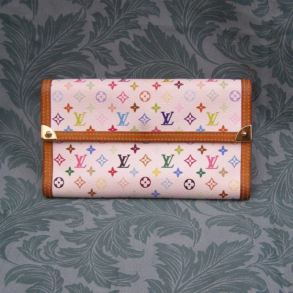 RARE Louis Vuitton x Murakami International Wallet EUC